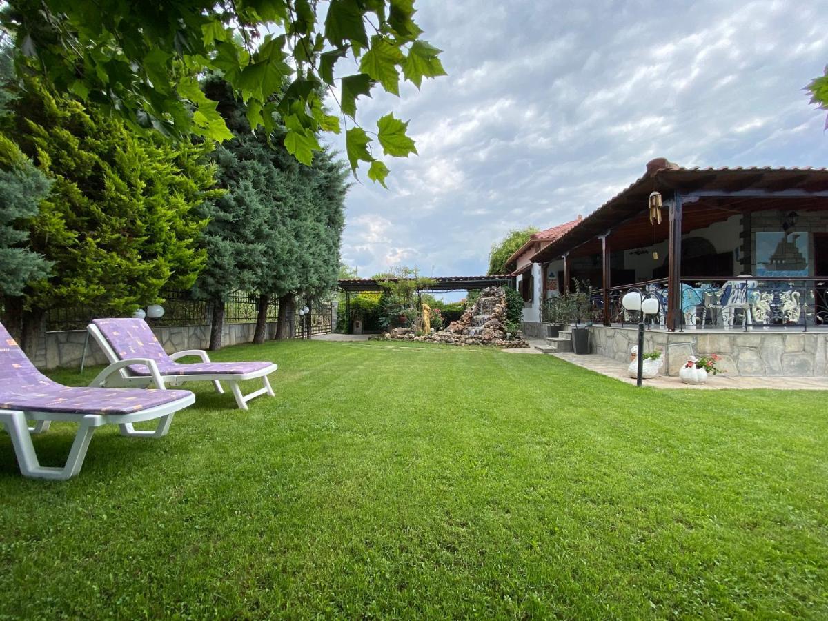 Beachfront Cottage Nea Triglia Exterior photo