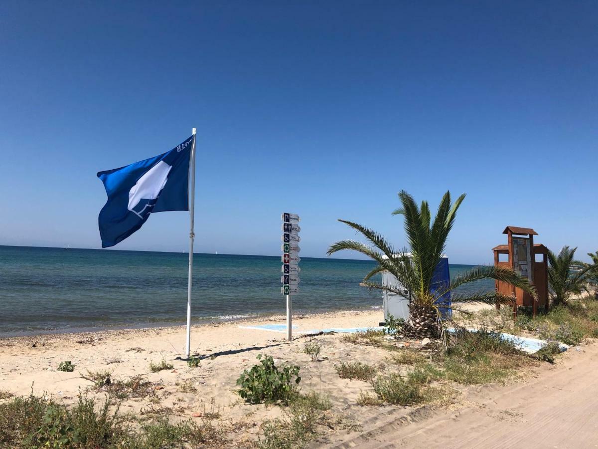 Beachfront Cottage Nea Triglia Exterior photo